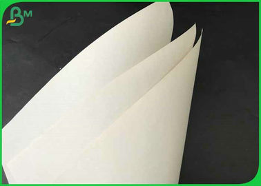 لب الخشب البكر 45gsm 48gsm 50gsm ورق الصحف والورق لفة 680mm 710mm للطباعة