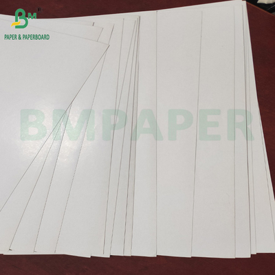 الورق الأبيض المغطى من جانب واحد القوة الفائقة الكرافتلاينر الورق الأبيض الأعلى 140g-220g