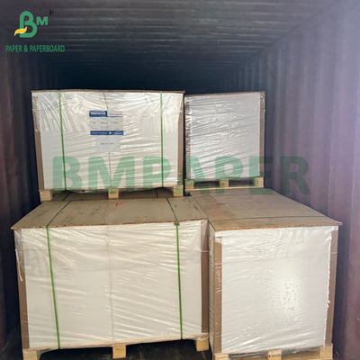 35 غرام 40 غرام MG ورق ملصق أبيض للغذاء الصف التعبئة والتغليف 700 × 1000mm