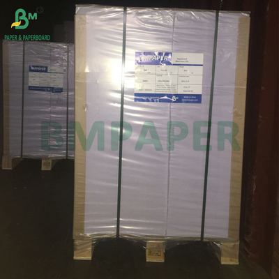 300 غرام 320 غرام ورق C2S الأزرق للبطاقات 71 × 65 سم ناعمة عالية