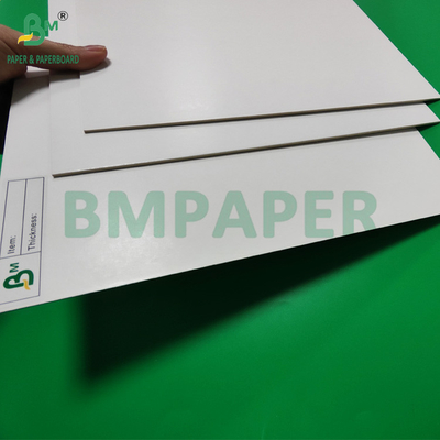1.5MM 2MM الورق المقوى الأبيض المصفوف للصناديق Gifx صلابة جيدة