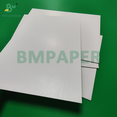 1.5MM 2MM الورق المقوى الأبيض المصفوف للصناديق Gifx صلابة جيدة
