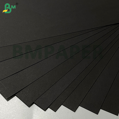 120 جرام 130 جرام 140 جرام ورق مقوى أسود نقي مقاوم للطي لتغليف علب الهدايا DIY