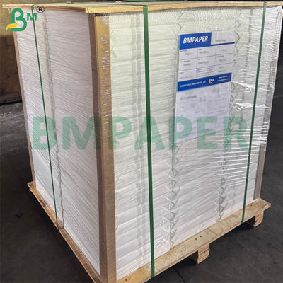 300 غرام 0.3 ملم ورق الأساس الأسود لإنشاء بطاقات اللعب 216 × 279 ملم