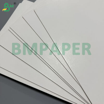 1 مليمتر 2 مليمتر سميك مزدوج الجانبين البيضاء اللمعان المغطاة بالعاج الورق المقوى الأبيض 27.6 X 39.4 بوصة