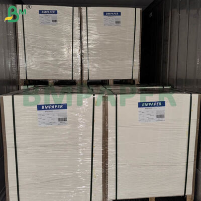 ورق كرافت أبيض حجم 120 غرام و 170 غرام مقاوم للانسحاب والدموع للطباعة المرنة / الأوفست