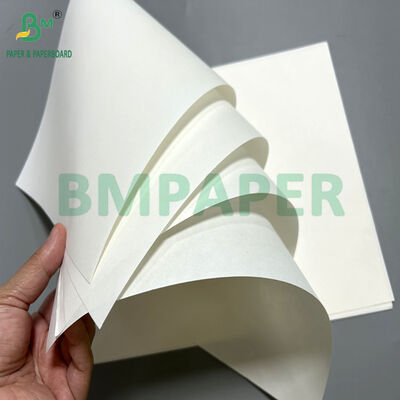 150 غرام 180 غرام ورق الكرافت الأبيض غير المغطى لأكياس التسوق 90 سم 100 سم