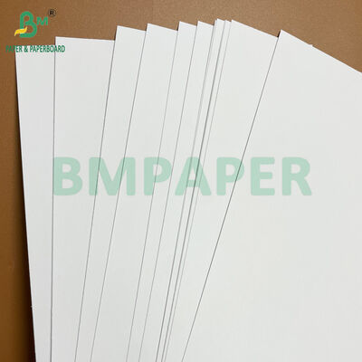 350 غرام 400 غرام طباعة أوفست لينة بيضاء سميكة ورقية غير مغلفة غلاف 28 × 40