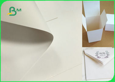 100 ٪ الخشب الخضار المخصصة C1S الورق العاج ألواح طي 250gsm