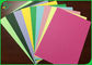 وافق FSC 230gsm 250gsm ورقة ورقية ملونة مع طباعة ملونة مستقرة